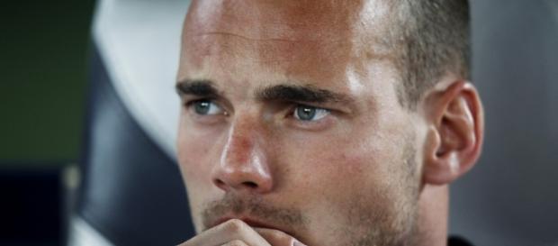 Manchester United Transfer News: Sneijder, Gotze and Smalling in ... - ibtimes.co.uk Manchester United Transfer News: Sneijder, Gotze and Smalling in ... - ibtimes.co.uk