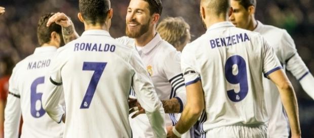 Mercato : Un joueur du Real Madrid possible remplaçant de Neymar ! Mercato : Un joueur du Real Madrid possible remplaçant de Neymar !