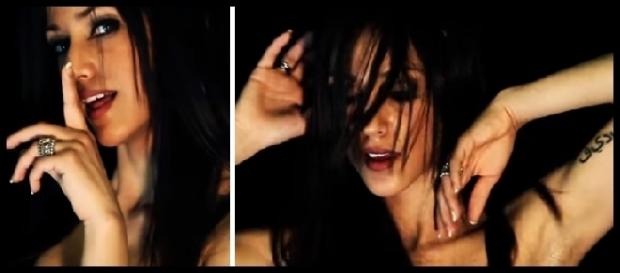 Selvaggia Roma nuda in un video musicale del 2010 Selvaggia Roma nuda in un video musicale del 2010