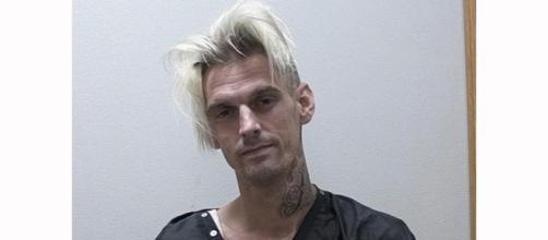 Aaron Carter following his arrest last July. He confessed to being bisexual over the weekend. / from [Image source: Youtube Screen grab]