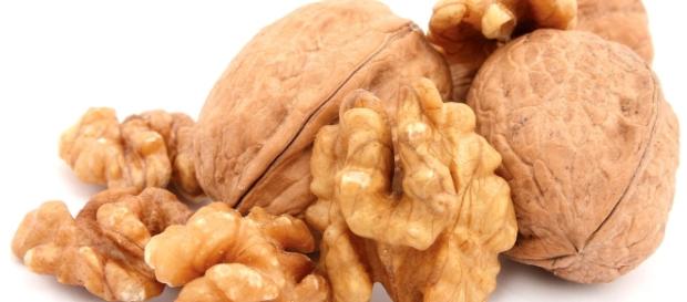 Five foods that may lower blood pressure - Image from nuts photos on Flickr | Flickr Five foods that may lower blood pressure - Image from nuts photos on Flickr | Flickr