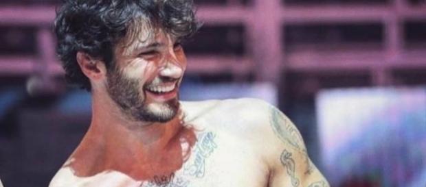 Gossip, Stefano De Martino non è più single: le prove su 'Chi'. Gossip, Stefano De Martino non è più single: le prove su 'Chi'.