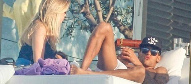 Neymar tem sido envolvido com muitos nomes, supostos affairs. (Foto: Reprodução) Neymar tem sido envolvido com muitos nomes, supostos affairs. (Foto: Reprodução)