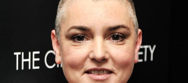 Sinead O'Connor abbandonata da tutti Sinead O'Connor abbandonata da tutti