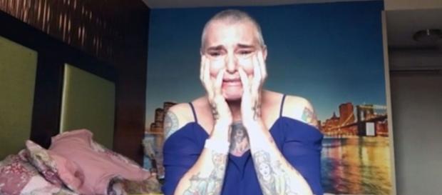 Vídeo de Sinead O'Connor choca os fãs do mundo inteiro Vídeo de Sinead O'Connor choca os fãs do mundo inteiro