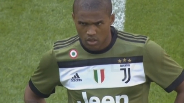 Douglas Costa, giocarore della Juventus