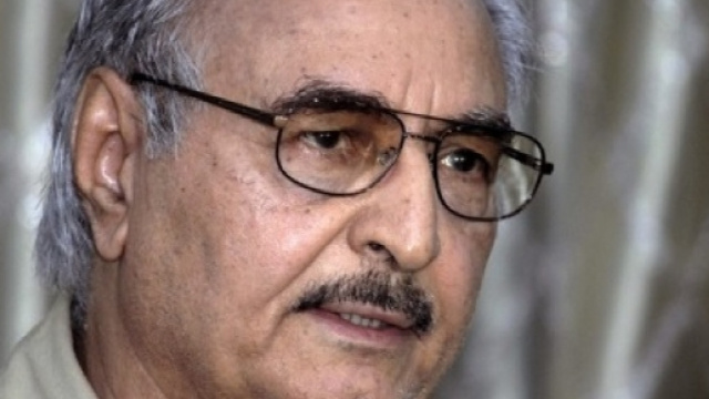 Il generale Haftar in una foto di repertorio