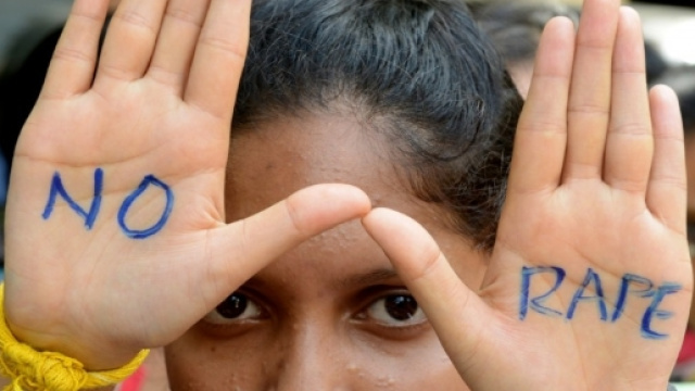 India, bambina di 10 anni vittima di abusi rimane incinta