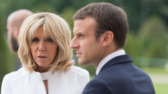 Statut de Première dame : Emmanuel Macron en difficulté