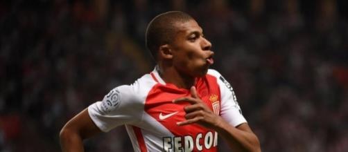 TRANSFERTS - Le PSG se lance dans la course pour Mbappé mais ça s ... - eurosport.fr