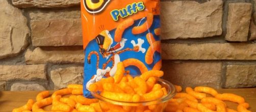 Cheetos snack / Photo via Mike Mozart, Flickr