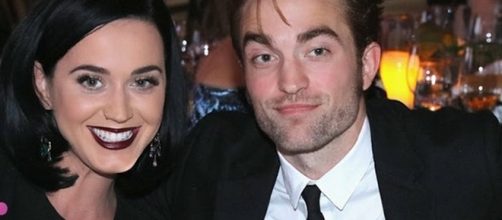 Katy Perry and Robert Pattinson - Hollyscoop/YouTube Screenshot