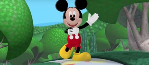 Walt Disney Mickey Mouse- (YouTube/Damian Mullins)