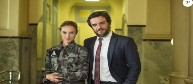 Caio e Jeiza começam a namorar em "A Força do Querer" Caio e Jeiza começam a namorar em "A Força do Querer"