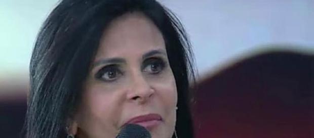 Cantora Gretchen se manifestou sobre relacionamento da apresentadora Xuxa Cantora Gretchen se manifestou sobre relacionamento da apresentadora Xuxa