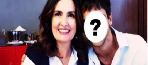 De novo, Fátima tirou foto ao lado de rapaz e internautas dizem que é namoro De novo, Fátima tirou foto ao lado de rapaz e internautas dizem que é namoro