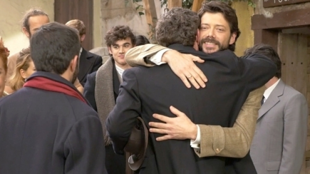 Il Segreto, anticipazioni: l'addio di Lucas