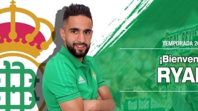 Officiel : Boudebouz quitte Montpellier et signe au Betis Séville ... - foot01.com