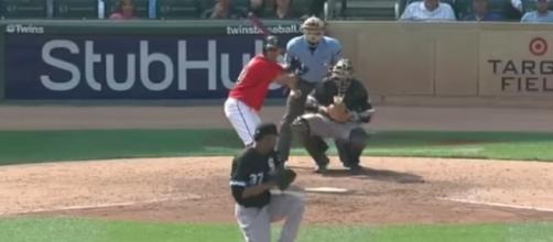 The Minnesota Twins rallied in the ninth inning to tie and ultimately win the game over Chicago. [Image via MLB/YouTube]