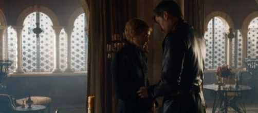Jaime touches Cersei's belly in a scene from "Game of Thrones" Season 7 episode 5. (Photo:YouTube/AresPromo)
