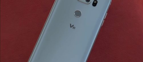 LG V30 is the company's newest flagship smartphone. (via TheVerge/Youtube)