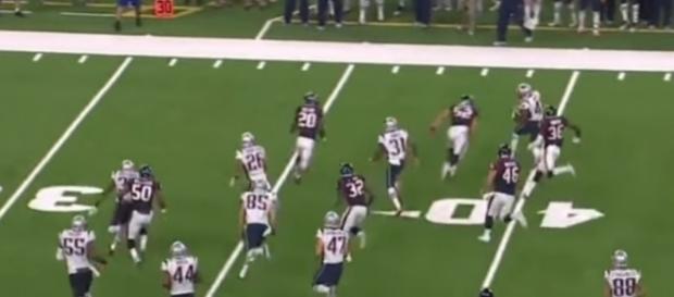 Cyrus Jones (with ball) - Oliver Thomas via YouTube (https://www.youtube.com/watch?v=aUsRWBleM1A) Cyrus Jones (with ball) - Oliver Thomas via YouTube (https://www.youtube.com/watch?v=aUsRWBleM1A)