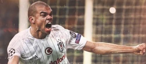 Pepe tacle les supporters du Real Madrid !
