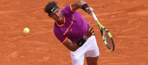 Barcelone: Nadal très tranquille - Tennis - Sports.fr - sports.fr