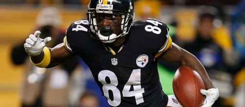 Antonio Brown wants Pittsburgh Steelers wins, not personal records- Photo: YouTube (screencap)