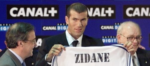 Zidane révèle pourquoi le Real Madrid l'a recruté en 2001 !
