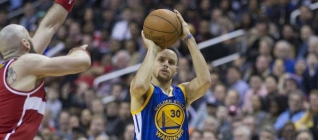Golden State Warriors guard Stephen Curry shooting the ball. Image Credit: Keith Allison, Flickr -- CC BY-SA 2.0 Golden State Warriors guard Stephen Curry shooting the ball. Image Credit: Keith Allison, Flickr -- CC BY-SA 2.0