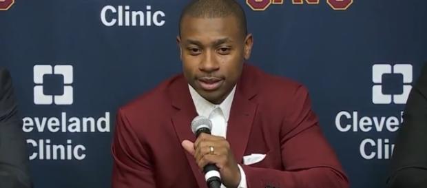 Isaiah Thomas during the Cavaliers' recent press conference (via YouTube - Ximo Pierto) Isaiah Thomas during the Cavaliers' recent press conference (via YouTube - Ximo Pierto)