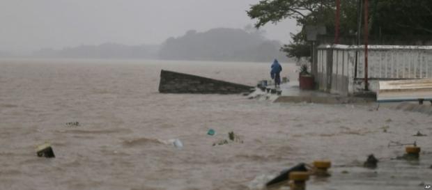 L'ouragan Katia tue deux personnes au Mexique L'ouragan Katia tue deux personnes au Mexique