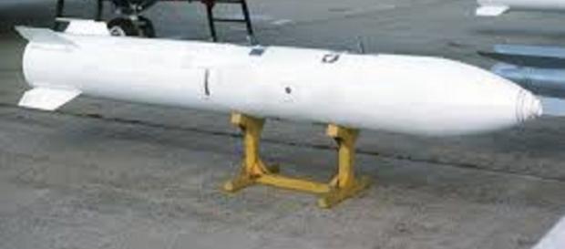 Nuclear bomb\_nuclear_bomb_trainer.Wkki creative commons Nuclear bomb\_nuclear_bomb_trainer.Wkki creative commons