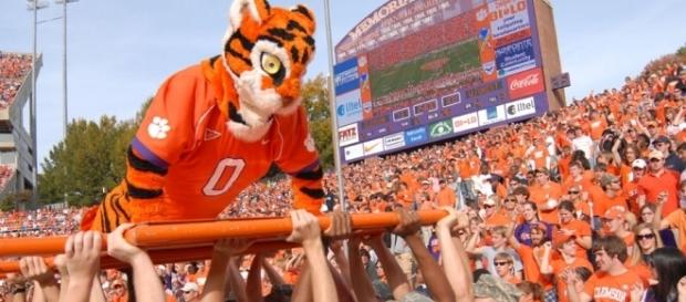 The Week 3 Top 25 college football rankings are out. (Image credit: Wikimedia Commons) The Week 3 Top 25 college football rankings are out. (Image credit: Wikimedia Commons)