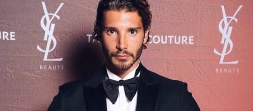 Gossip: Stefano De Martino sfila 'da single' a Venezia, e Gilda?