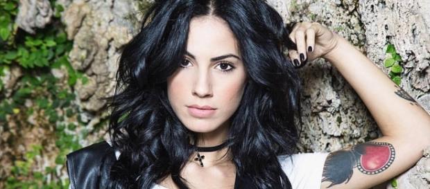 Giulia De Lellis, prima del Grande Fratello VIP, saluta i fan così Giulia De Lellis, prima del Grande Fratello VIP, saluta i fan così