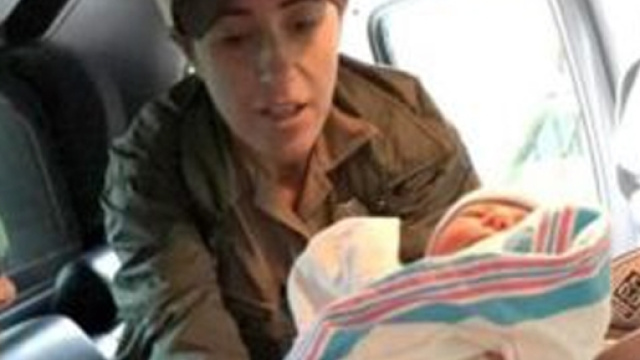 E' venuta alla luce Tempesta, la bambina nata con l'uragano Irma