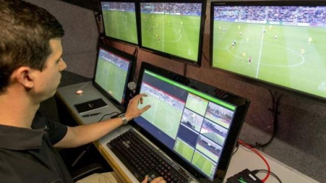 L'arbitrage vidéo a encore beaucoup de chemin à faire pour convaincre les tifosi