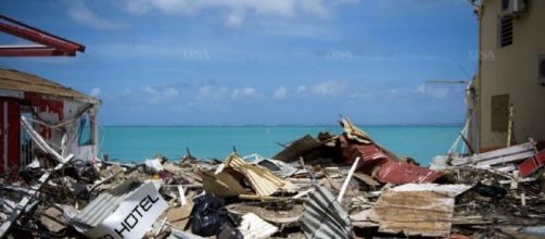 A la Une | Ouragan Irma : Emmanuel Macron est sur place - dna.fr