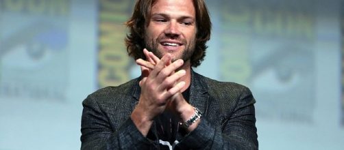 Next month, Supernatural fans will see more of Jared Padalecki and Jensen Ackles. [Image via Gage Skidmore/Wikimedia Commons]