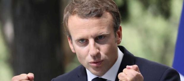 Macron décidé à transformer la France contre les syndicats et les partis français traditionnels Macron décidé à transformer la France contre les syndicats et les partis français traditionnels