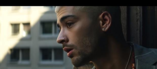 Zayn drops his new single- Image | YouTube | UCy5FUarBYUHFpPtYVuvzgcA Zayn drops his new single- Image | YouTube | UCy5FUarBYUHFpPtYVuvzgcA