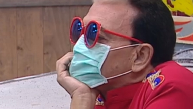 GF VIP 2017, Cristiano Malgioglio piange