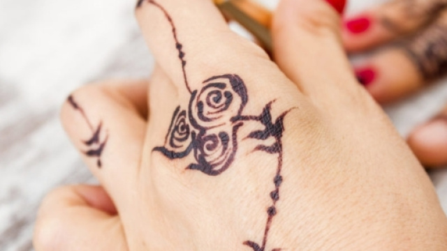 Tatuaggi, sostanze pericolose nell'inchiostro