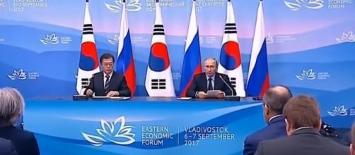 Presidents Moon Lae-in (S.Korea) Vladimir Putin (Russia) Sept. 7 / [Screenshot from Arirang News via YouTube:https://youtu.be/2KChVxjaaXo]