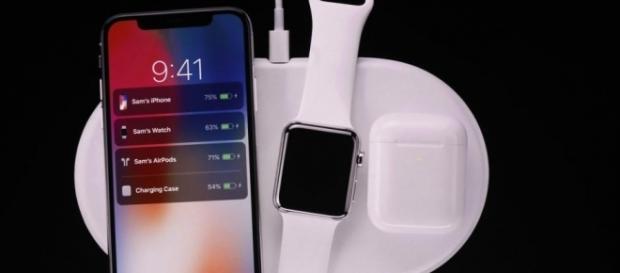 Apple launches the $999 iPhone X - Apple Event | YouTube.com Apple launches the $999 iPhone X - Apple Event | YouTube.com