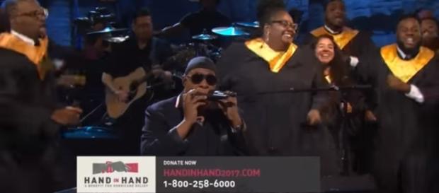 Stevie Wonder performing his song "Lean on me" during the hour long event. Credit - Youtube | MTV Stevie Wonder performing his song "Lean on me" during the hour long event. Credit - Youtube | MTV