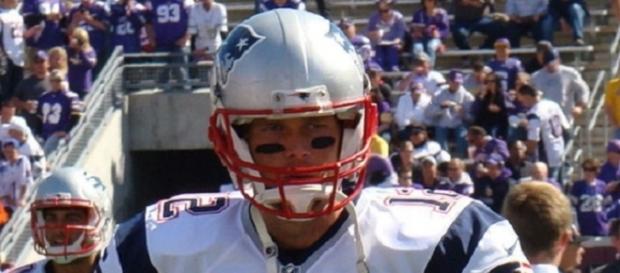 Tom Brady must overcome dismal 44.44% completion rate against Drew Brees and the Saints Photo Credit: Merson/Wikimedia Commons Tom Brady must overcome dismal 44.44% completion rate against Drew Brees and the Saints Photo Credit: Merson/Wikimedia Commons