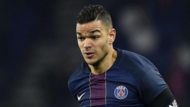 Hatem ben Arfa pourrait rejouer bientôt avec le PSG en ligue 1 - Transfert Foot Mercato - les-transferts.com